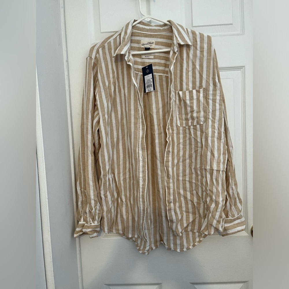 Universal Thread Tan and White Striped Button Down Shirt